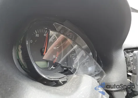 2000 Volkswagen Jetta Gls z USA, uszkodzony, nr VIN 3VWSC29M9YM078719